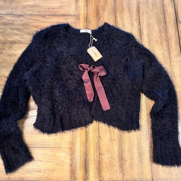 NWT Natural Life Fuzzy Black Cardigan Sweater,L/XL,Comfy Soft Cropped Feminine - Picture 1 of 14